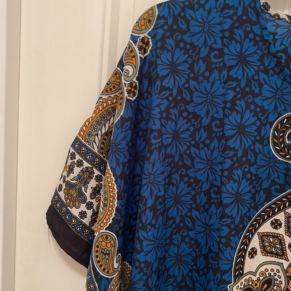 Gold Coast Kaftan Blue Paisley Pattern, Gold Glitter Accents women’s sz One Size - Picture 4 of 16